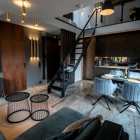 Szklarska View Luxury Jacuzzi Apartmán *