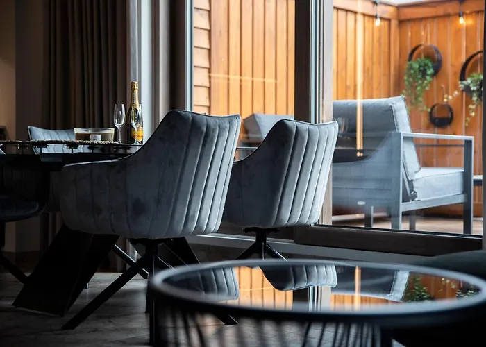 Szklarska View Luxury Jacuzzi Apartamento *