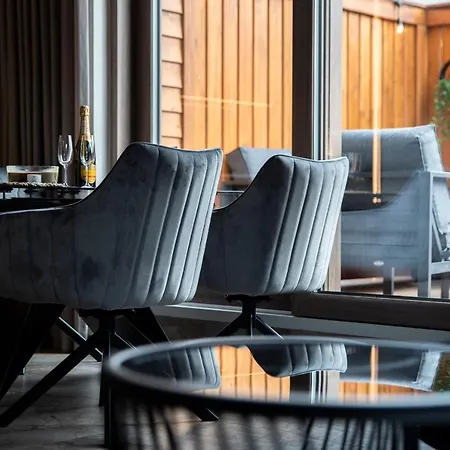 Szklarska View Luxury Jacuzzi Apartman *